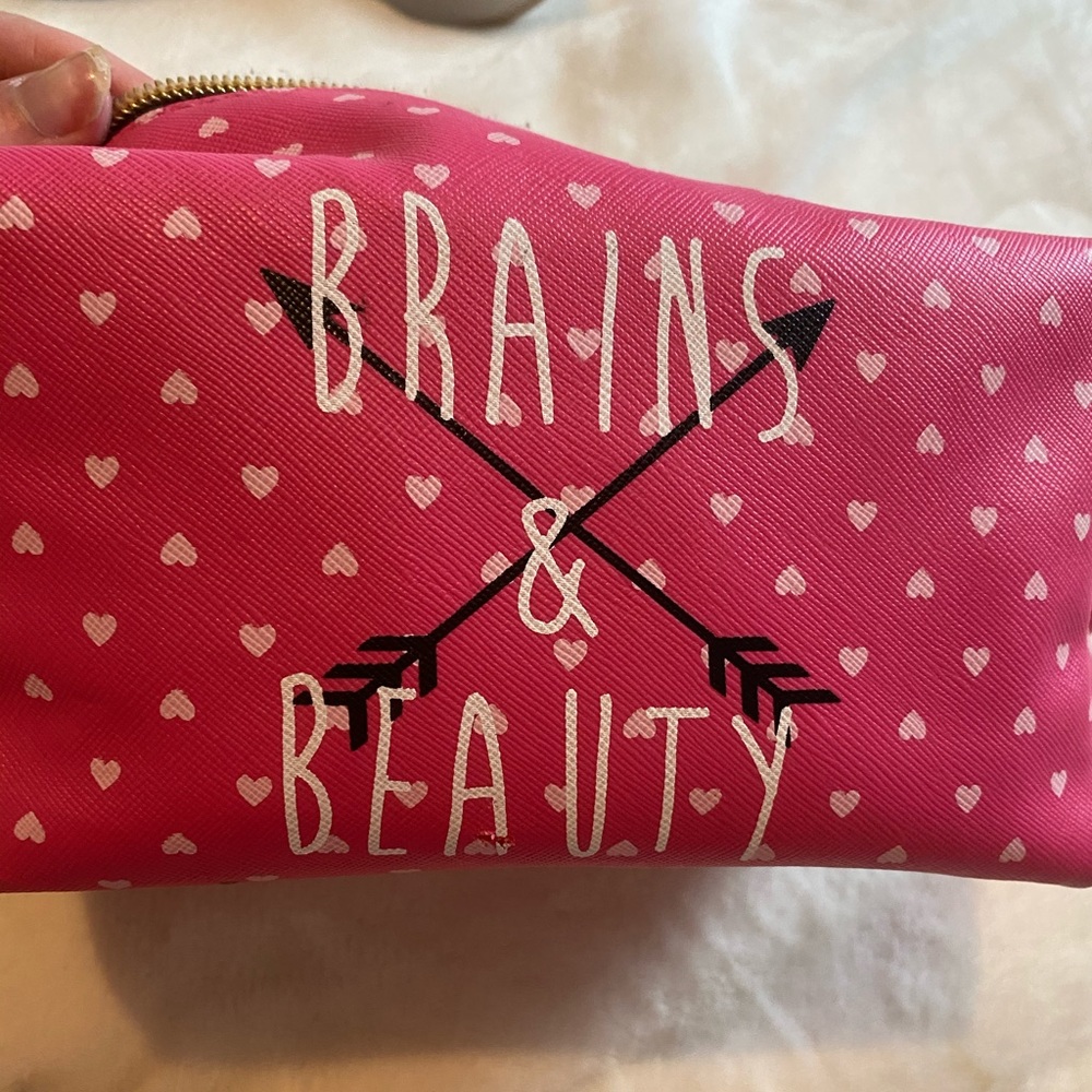 Adorable makeup/accessories bag